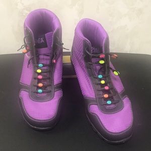 Men’s high top ZUMBA sz 10 hip-hop shoes